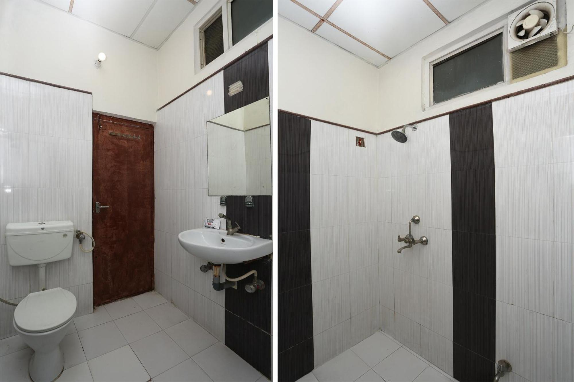 Hotel Collection O Patankar Bazar Formerly Shree Maa Gwalior